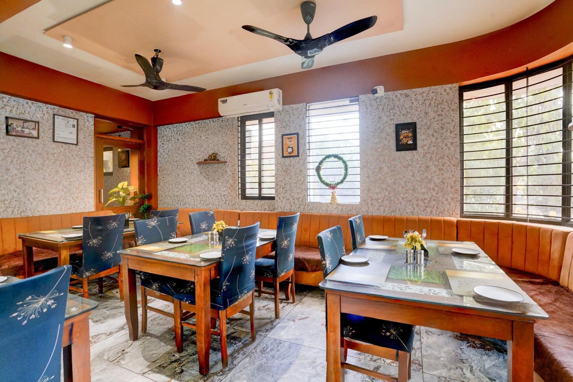 Palette- Siddharth Inn Gandhinagar Exterior foto